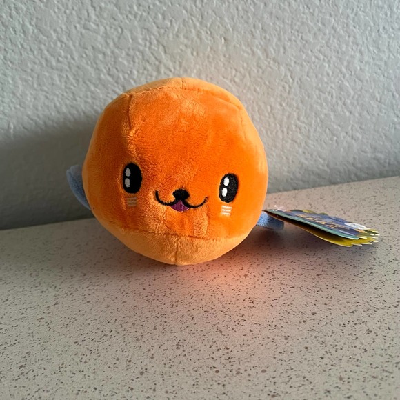 Barkbox Dog Bark Box Santiago Seal Galapagos Tails Of Tropics Crinkle Squeaker Dog Toy